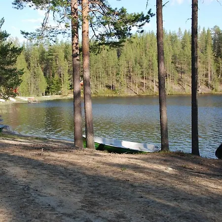 Kelo 24, Kahden Makuuhuoneen Kelomoekki Syoetteellae, Valaistun Ladun Vieressae Ferienhaus *