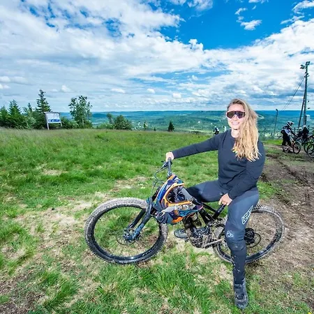 Kelo 24, Kahden Makuuhuoneen Kelomoekki Syoetteellae, Valaistun Ladun Vieressae * Pudasjarvi