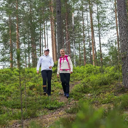 Kelo 24, Kahden Makuuhuoneen Kelomoekki Syoetteellae, Valaistun Ladun Vieressae Σπίτι διακοπών
