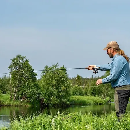 Kelo 24, Kahden Makuuhuoneen Kelomoekki Syoetteellae, Valaistun Ladun Vieressae Pudasjarvi