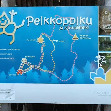 Kelo 24, Kahden Makuuhuoneen Kelomoekki Syoetteellae, Valaistun Ladun Vieressae *